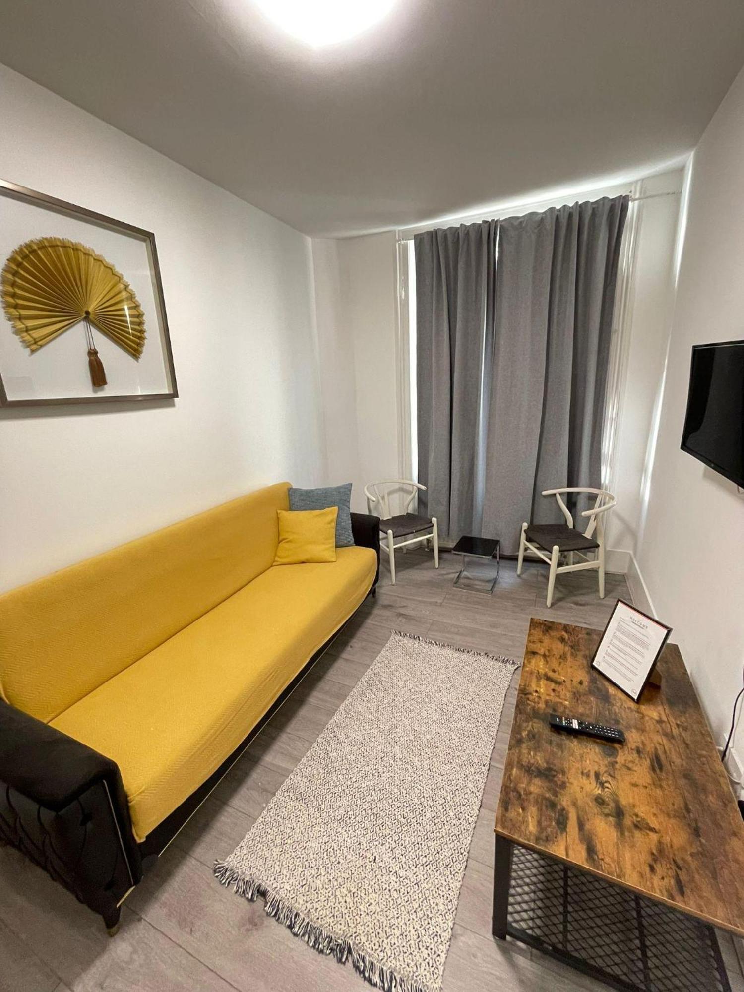 Captivating 1-Bed Apartment In London Bagian luar foto